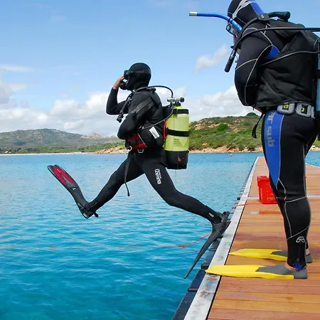 Sette Posti Vicino Al Centro Di * San Teodoro (Sardinia)